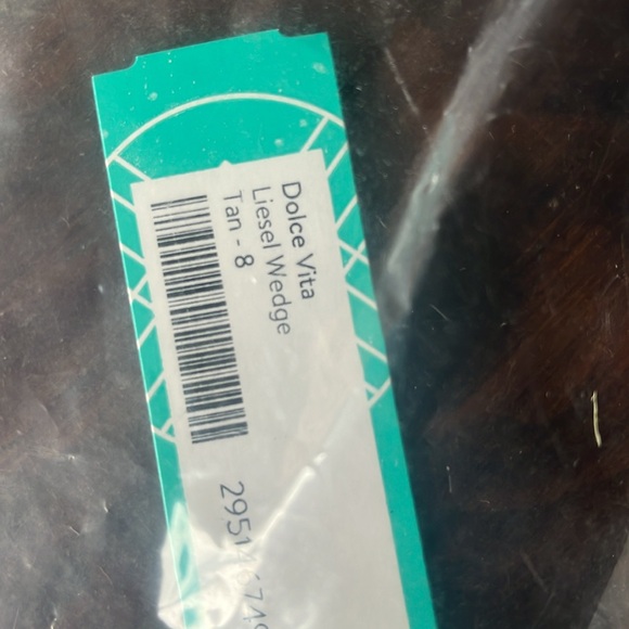 NWT sz 8 Dolce Vita Liesel Wedges - Picture 8 of 8